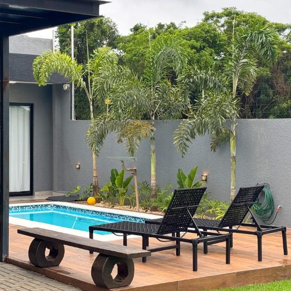 Casa em Foz do Iguaçu com piscina, churrasqueira e ar-condicionado em todos os cômodos - Foto 4