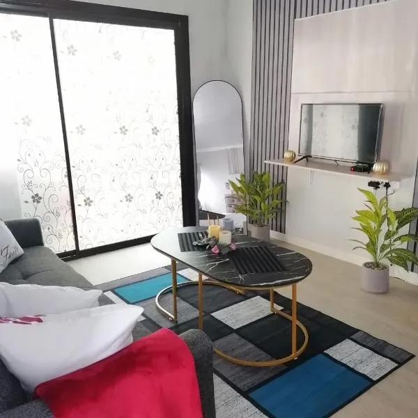 The Converted Space、ウェルコムのホテル