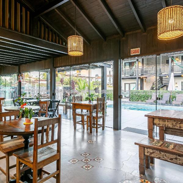 Pousada Rosa 08 - Piscina aquecida, Café da manhã Gourmet e Suítes com Banheira - Foto 5