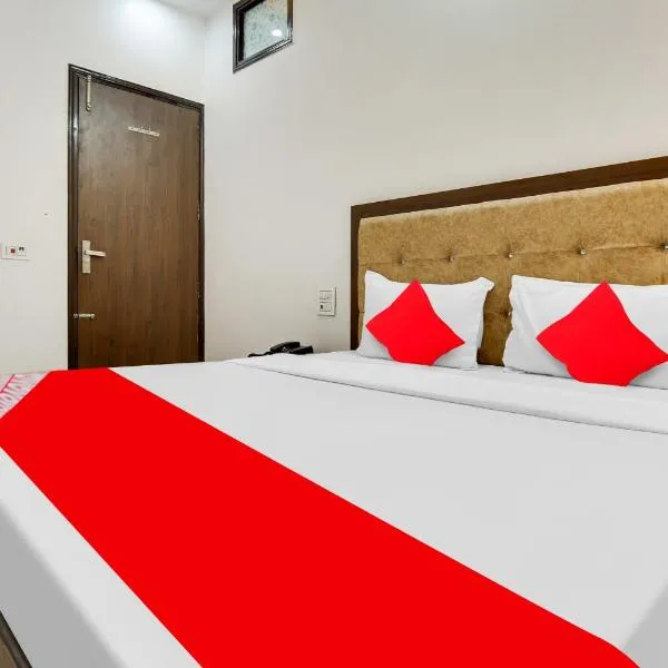 Hotel O King Star Residency، فندق في باثيندا