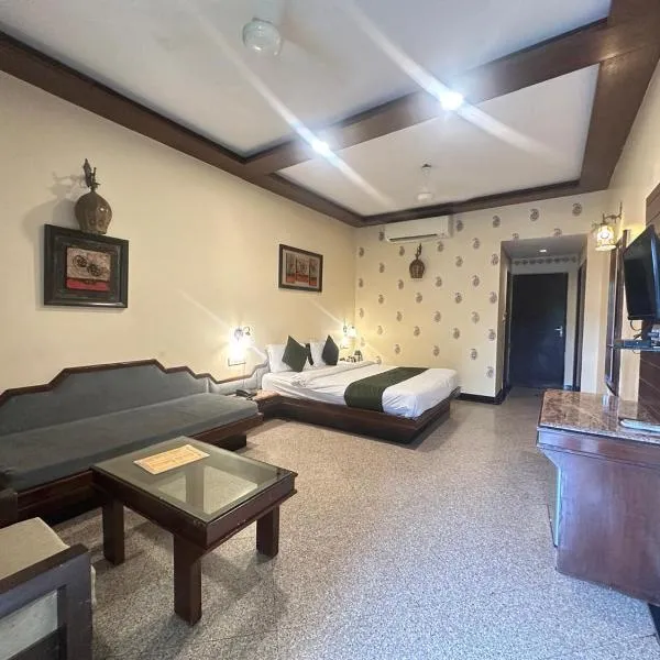 Hotel Mount Regency by SAH, hotel in Mount Ābu