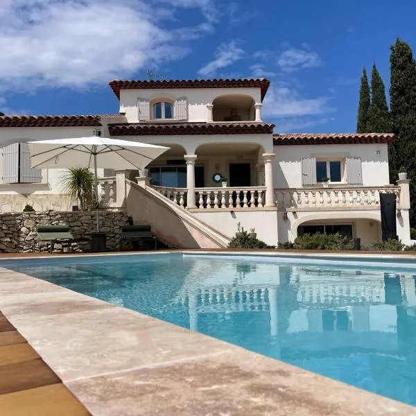 Bas de Villa le Dolce, hotel in La Farlède