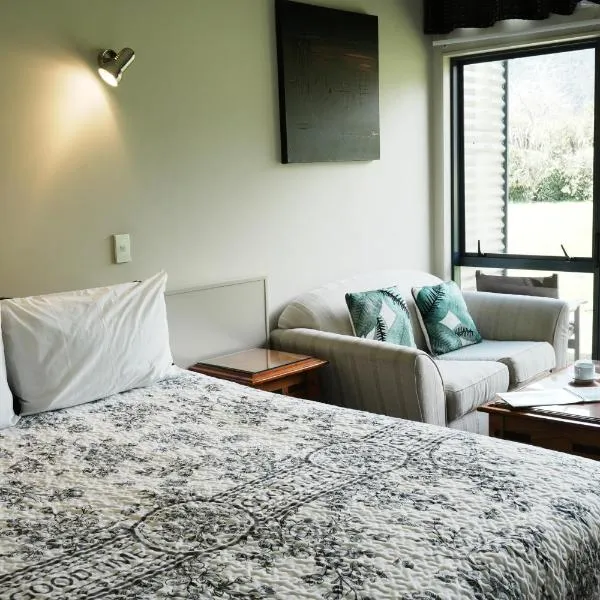 Sunset Motel, hotel in Fox Glacier