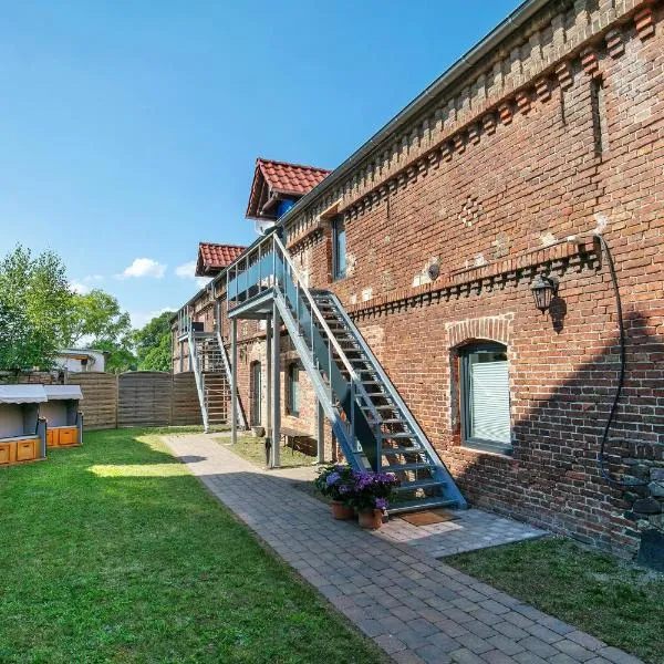 Ferienhaus 'Zum tänzelnden Pony', hotel en Ludwigsfelde