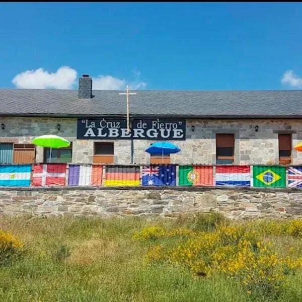 Albergue de peregrino Cruz de Fierro, hotel en Foncebadón