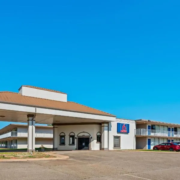 Studio 6 Hammond, LA I12 I55, viešbutis mieste Hamondas