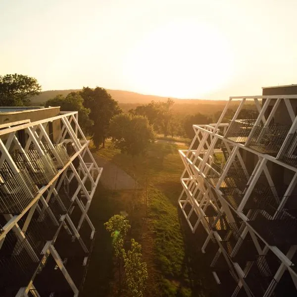 Hotel Maestoso - Lipica, hotel in Sežana