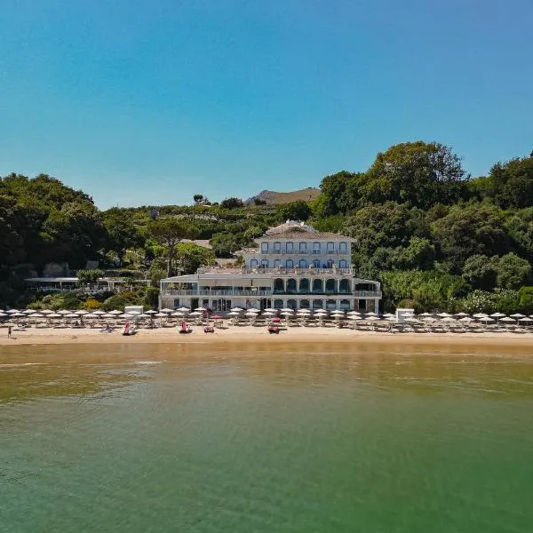 Grand Hotel Il Ninfeo, ξενοδοχείο στην Γκαέτα