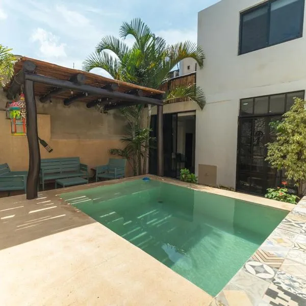 Casa Mariano Merida by WoWay Experiences, отель в городе Мерида