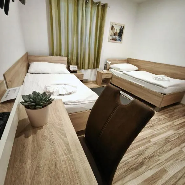 Agát, hotel in Kráľovský Chlmec