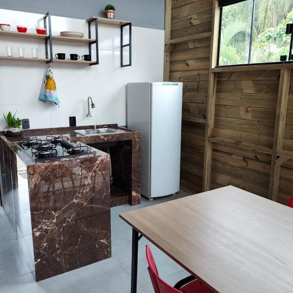 Apartamento de 2 Quartos para 4 Pessoas - 5 min da Praia - Foto 4