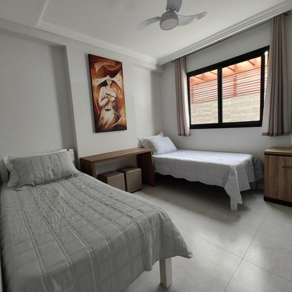 Apartamento de 3 qts com garagem na Praia do Morro a 50m do mar - Foto 2
