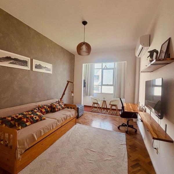 Amazing and Spacious Apartment 500m from the beach