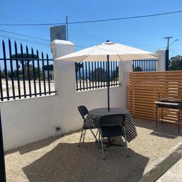 Cabaña Vista a la plaza, hôtel à Tongoy