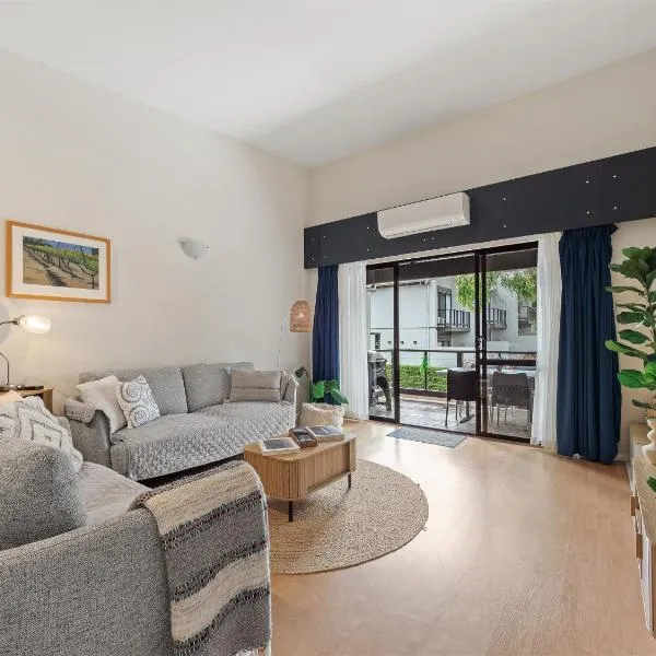 Jarrah Townhouse Margaret River - NEW، فندق في مارغريت ريفر