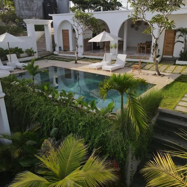 Kelingking Green Village, hotel in batumadeg