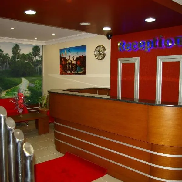 Hopa Heyamo Hotel, hotel en Küçükköy