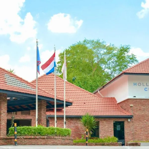 Hollandse Club Retreat, hótel í Singapúr