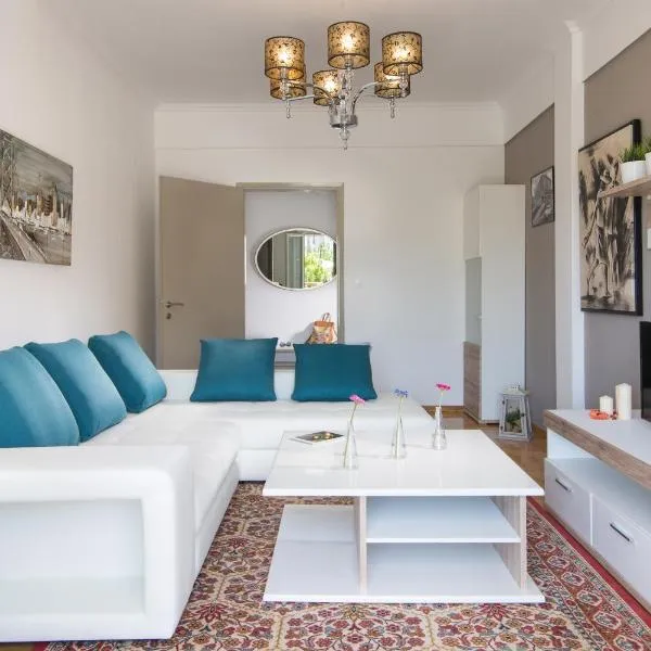 Michalis Apartments, hotel v destinaci Poligiros