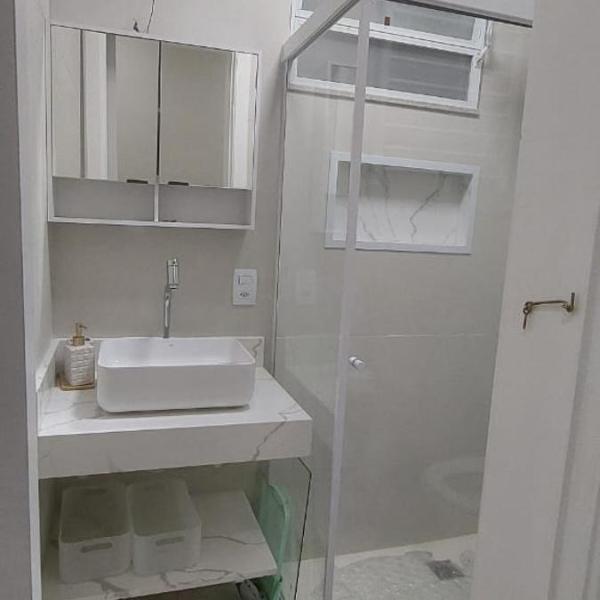 Apt reformado Copacabana lateral praia 815 - Foto 2
