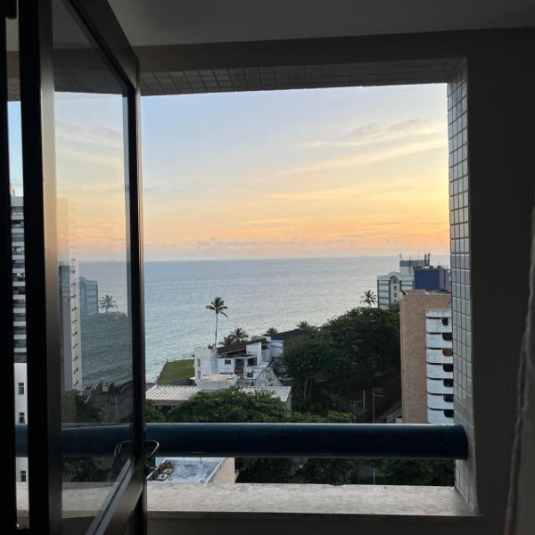 Apartamento ondina circuito carnaval decorado Cama king