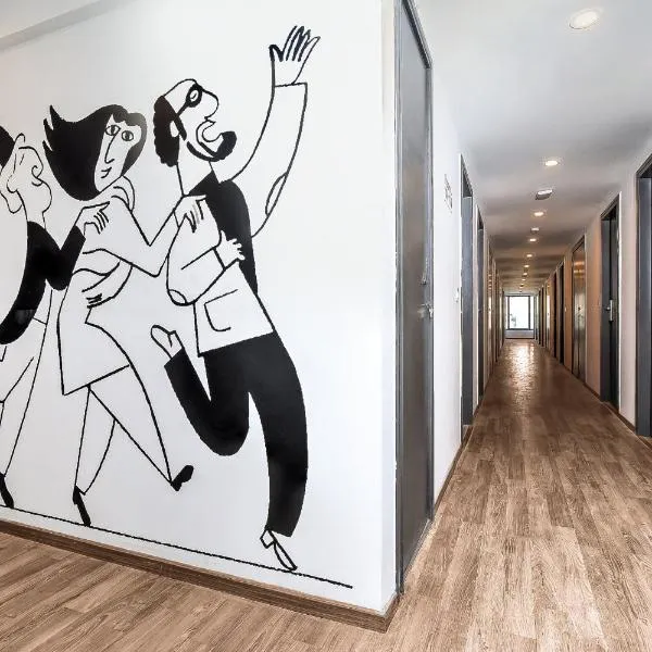 Super Townhouse Lucky Grand Palace, hotel in Ghaziabad