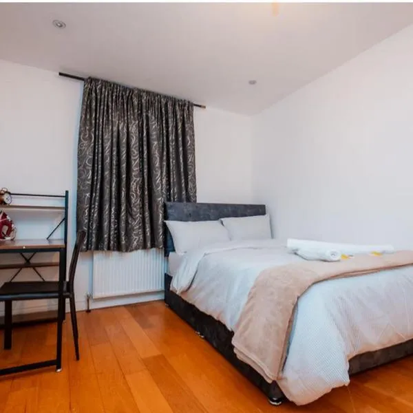 Cozy room 1, hotel in Sale