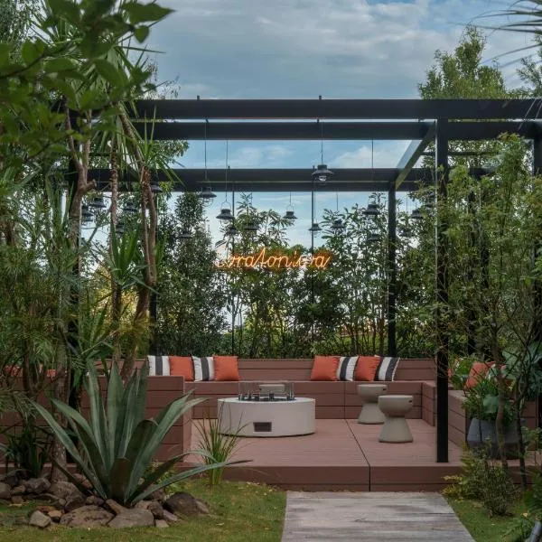 Soratoniwa Atami Izusan, hotel in Atami