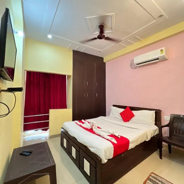 Hotel Trimurti Inn