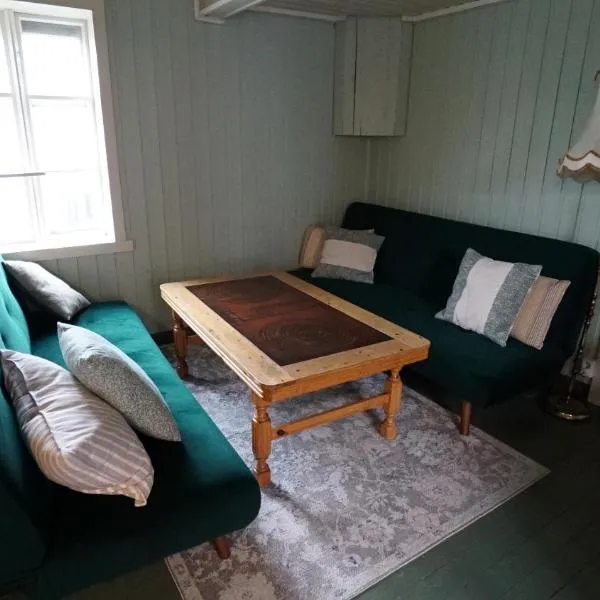 Fisherman's cabin, Lofoten - 30 Dykkerbua, hotel u gradu Balstad