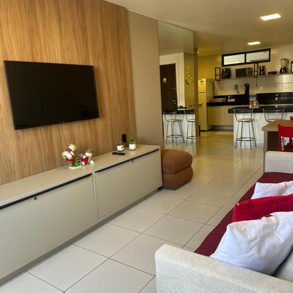 Apartamento amplo e equipado, entre a praia e o centro
