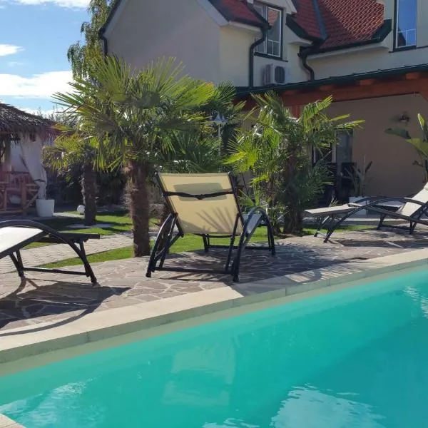 Ferienhaus Apetlon, hotel v destinaci Apetlon