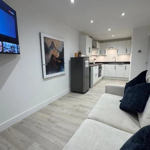 Cosy Modern 2 Beds Chorley Center，位于乔利的酒店