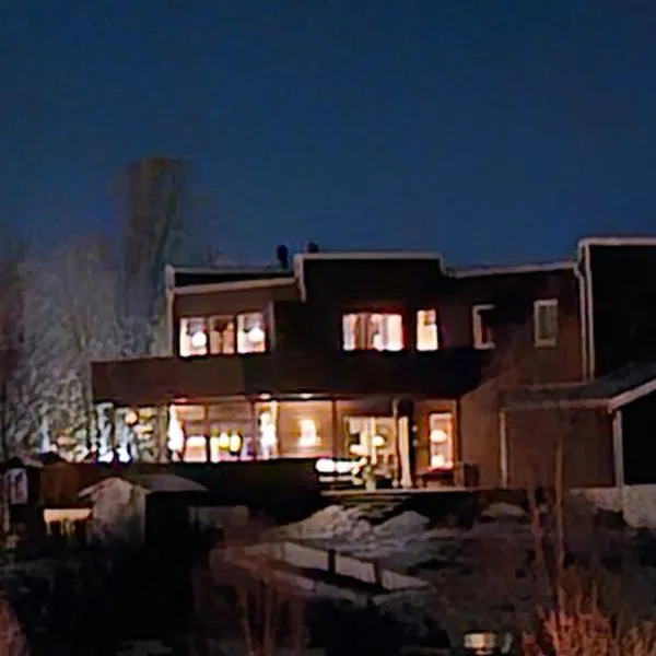 LØVEHAUGEn, khách sạn ở Tromsdalen