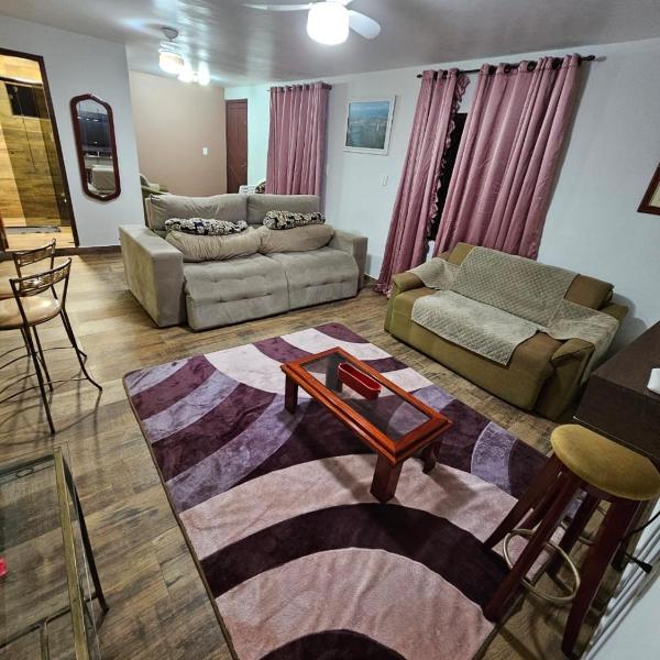Casa com 4 quartos - 150 metros da praia - Navegantes