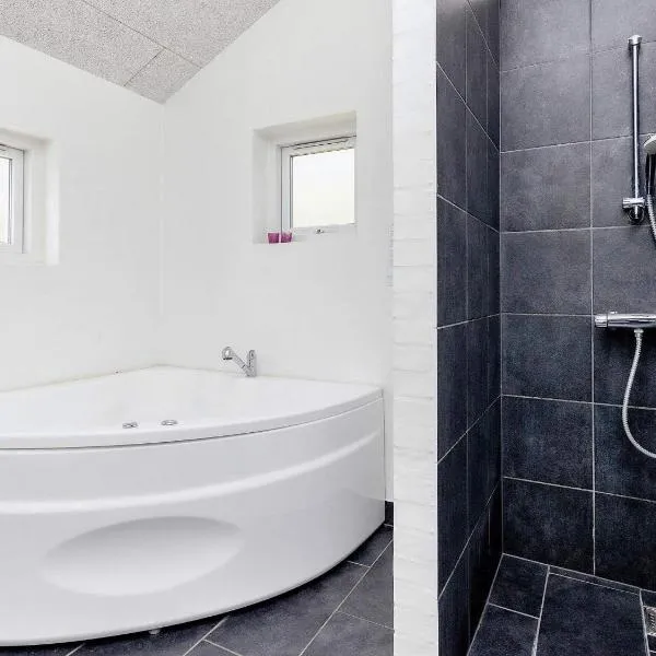 Luxury Retreat Tranum Strand - By Traum Ferienwohnungen, hotel em Brovst