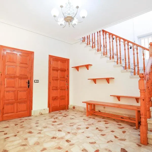 La senda del torio, hotel i San Feliz de Torío