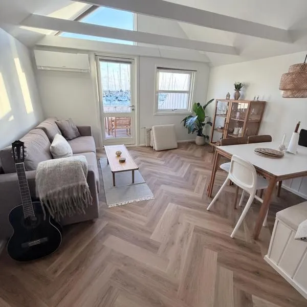 Cozy harbor house in Nibe, hotel in Nibe