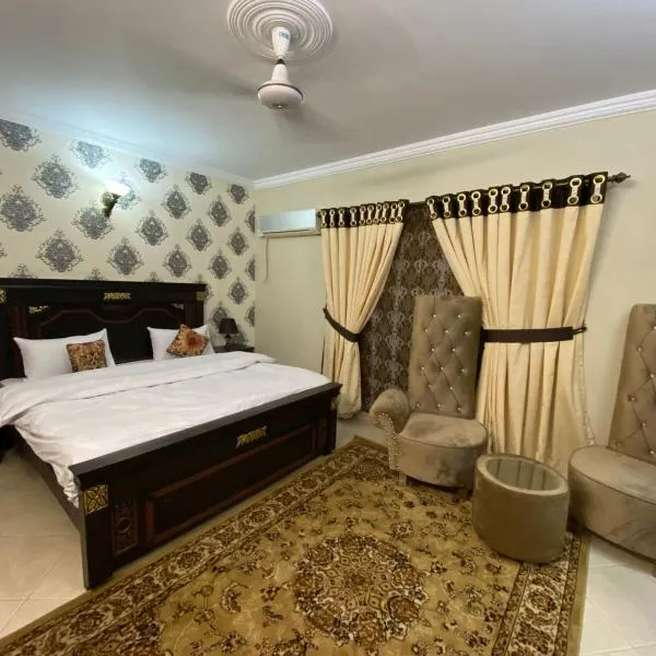 Relax Lodge Family Guest House, hotel em Islamabad