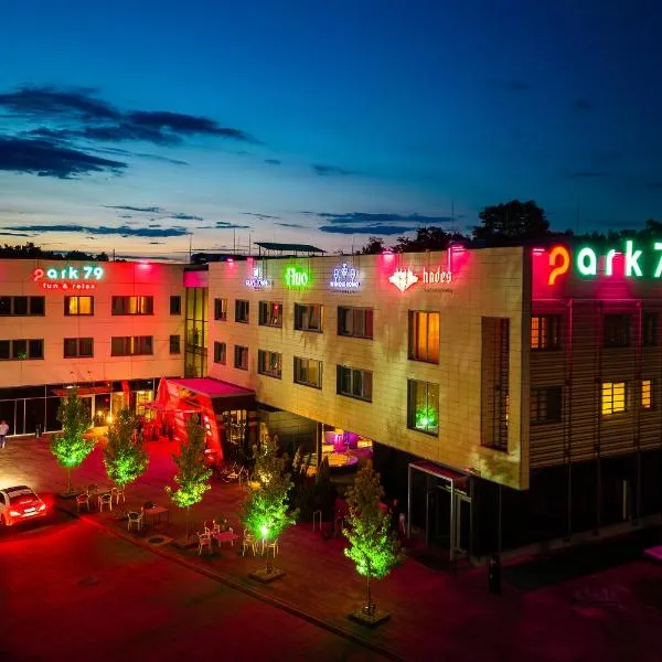 Grape Town Hotel - Park79, hotel em Zielona Góra
