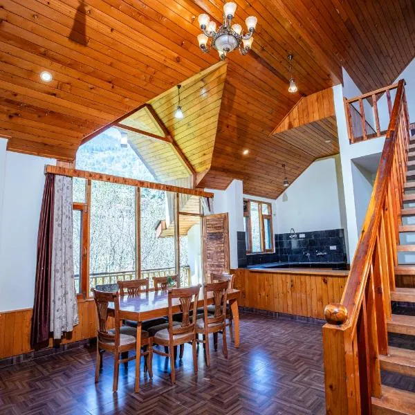 The Northwood Cottages, Boutique Mountain Retreat, Manali , Himalayan Views, Hotel in Manali