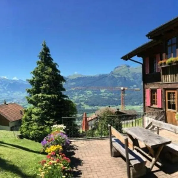 Appartement Fernsicht Triesenberg, hotel v destinaci Triesenberg
