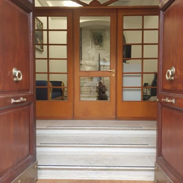 Albergo Flaminia Rooms，位于罗马的酒店