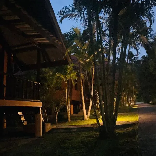 Najjamee Bungalows, hotel in Ko Yao Noi