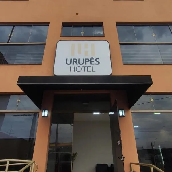 Urupês Hotel، فندق في Urupês