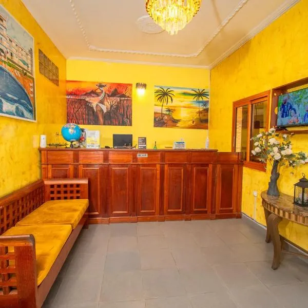 Résidence Hôtelière TAZ, hôtel à Kribi