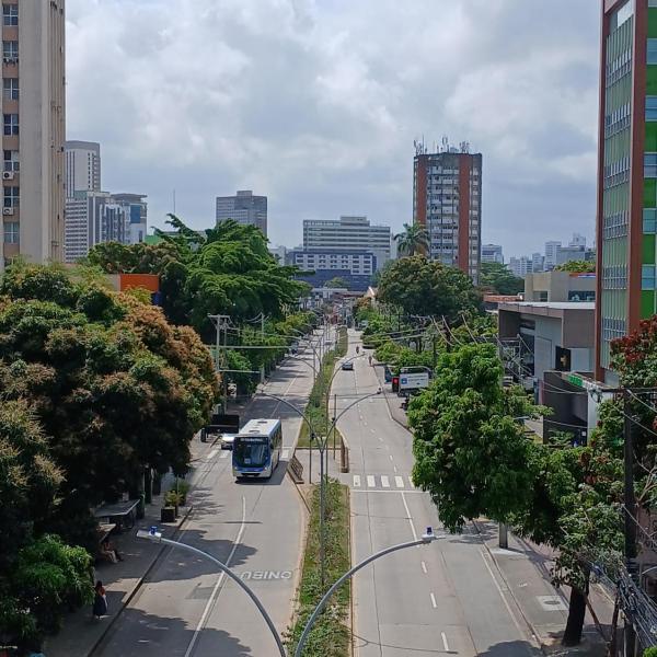 Quarto aconchegante na melhor localização do Recife - Foto 2