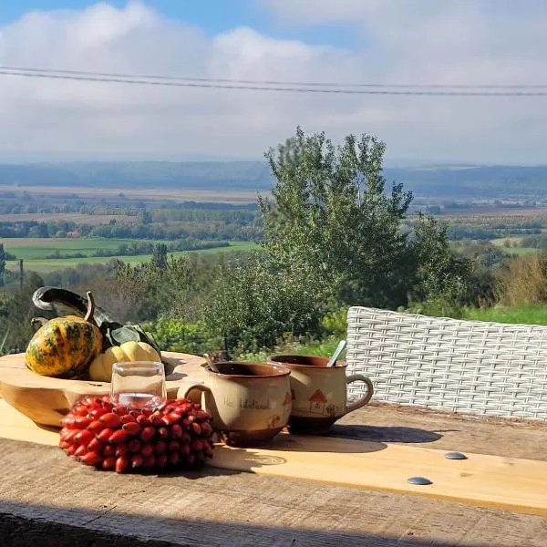 Ház kilátással, hotel v destinaci Zalaszántó