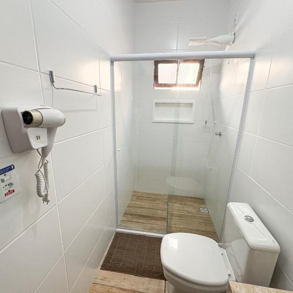 Hospedaria Orquídeas de Bombinhas - Quarto 3 - com café da manhã incluso - Foto 3
