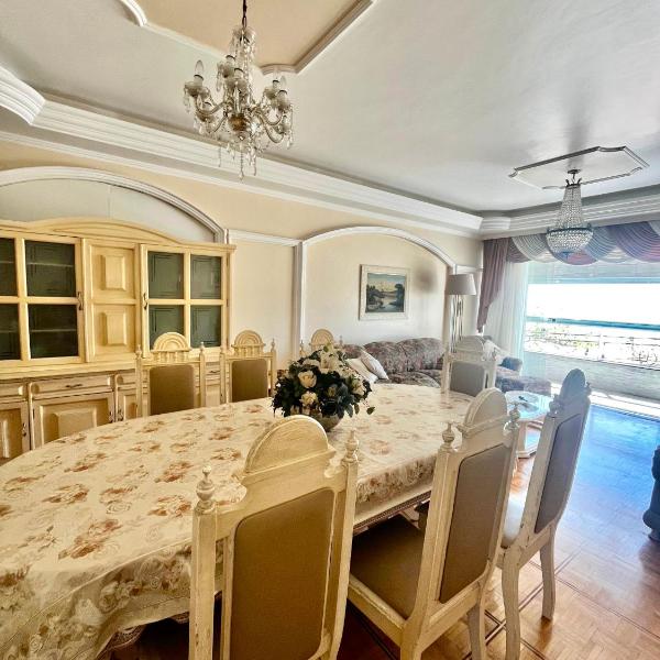 Fantástico apartamento Frente ao mar em Balneário Camboriú - Foto 4